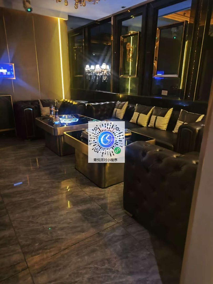 贵阳鲜花名门包房环境图2
